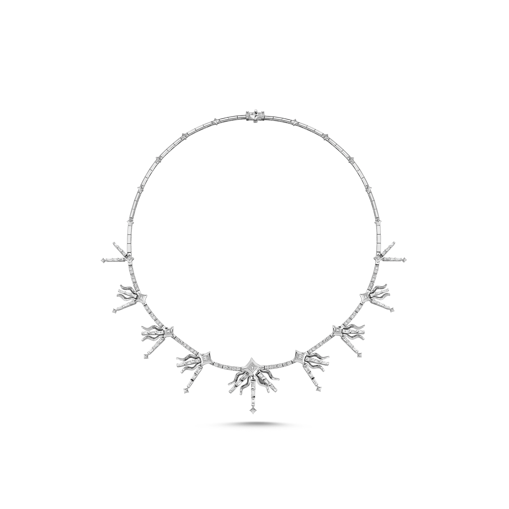 Magnificient Hera Necklace White Gold